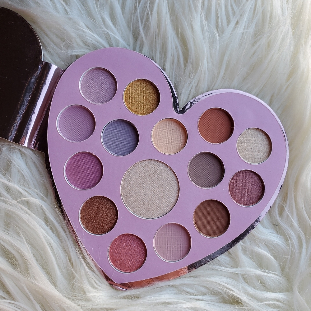 Red Glitter Makeup Palette